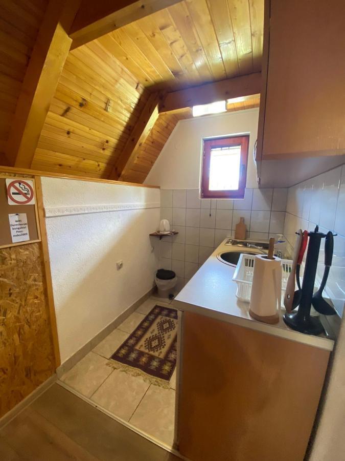 Durmitor Bungalows 자블야크 외부 사진