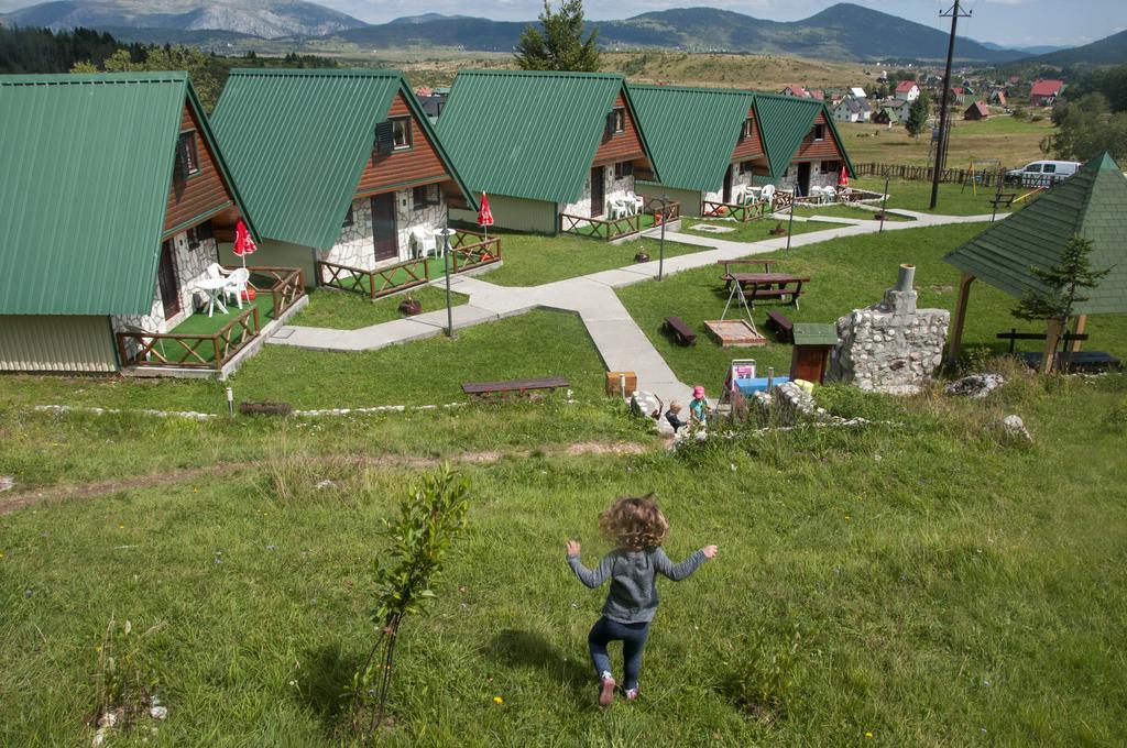 Durmitor Bungalows 자블야크 외부 사진