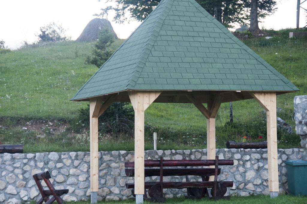 Durmitor Bungalows 자블야크 외부 사진