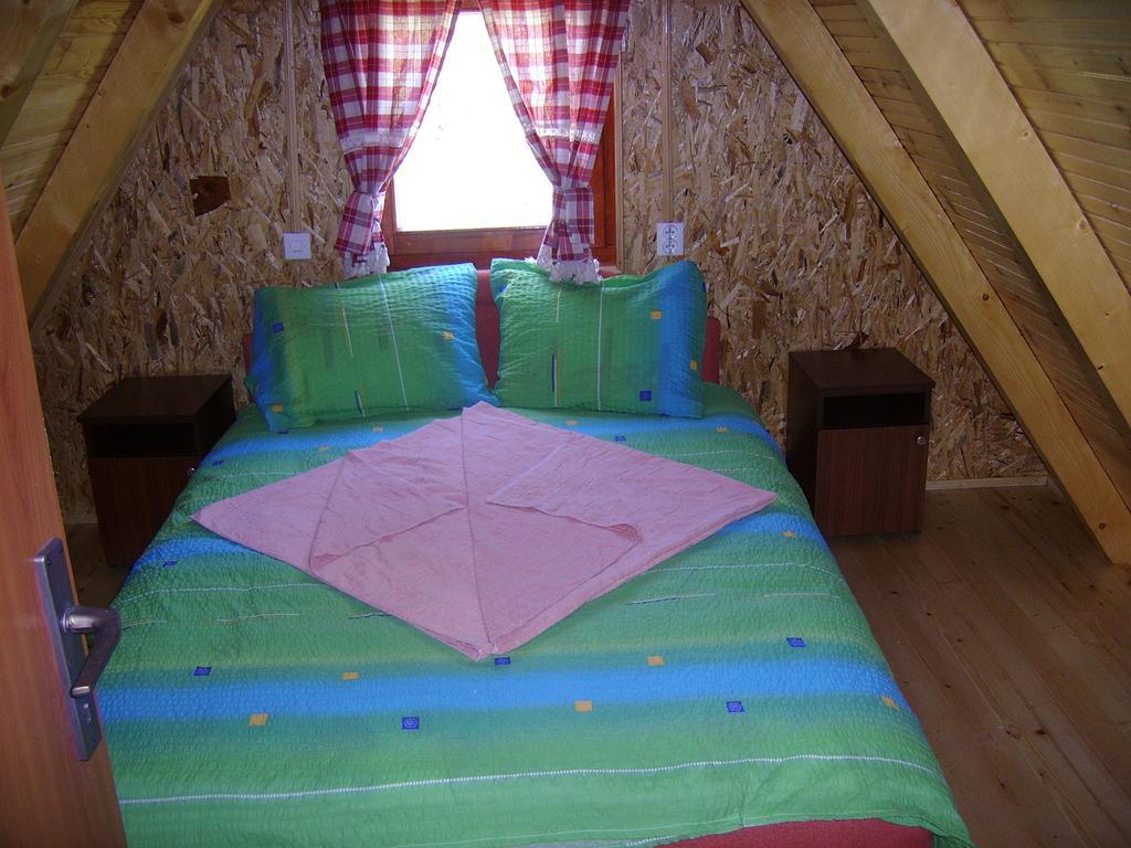 Durmitor Bungalows 자블야크 외부 사진
