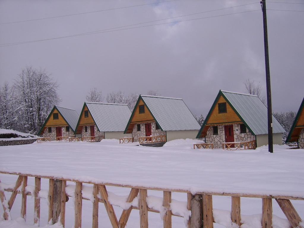 Durmitor Bungalows 자블야크 외부 사진
